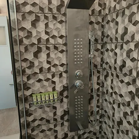 Centro Apartman Fíra